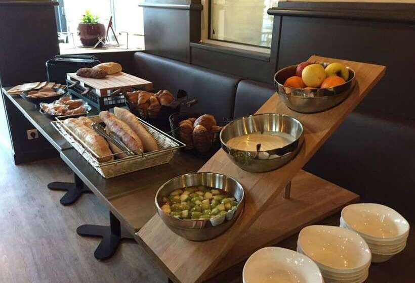 בית מלון כפרי De La Gare  Restaurant Bistro Quai