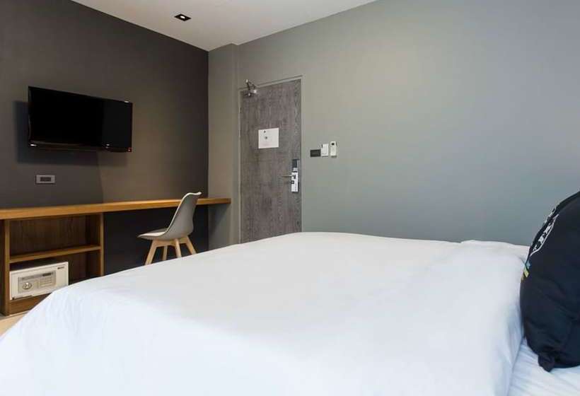 Отель Dent Station Stylish Residence