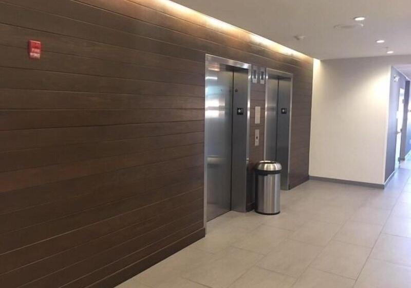 هتل Fairfield Inn & Suites By Marriott Fort Smith