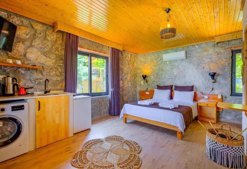 Отель Faralya Yoruk Evi Suite   Adults Only