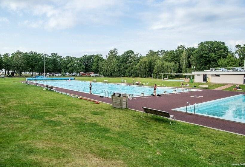 호텔 First Camp Ekuddenmariestad