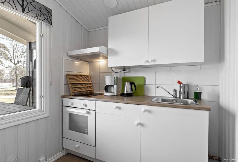 호텔 First Camp Ekuddenmariestad