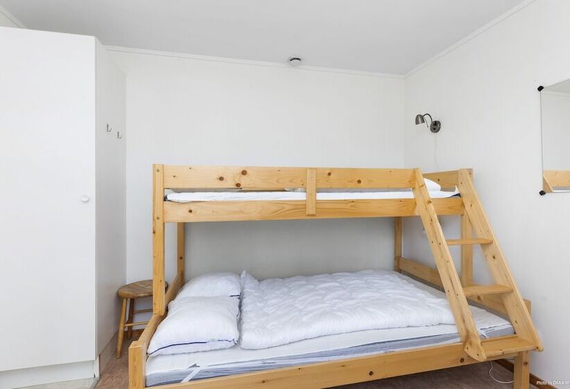 호텔 First Camp Ekuddenmariestad