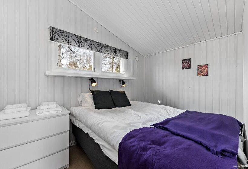 호텔 First Camp Ekuddenmariestad