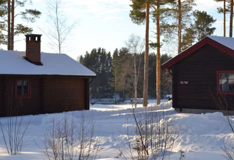 בית מלון כפרי First Camp Enåbadet   Rättvik