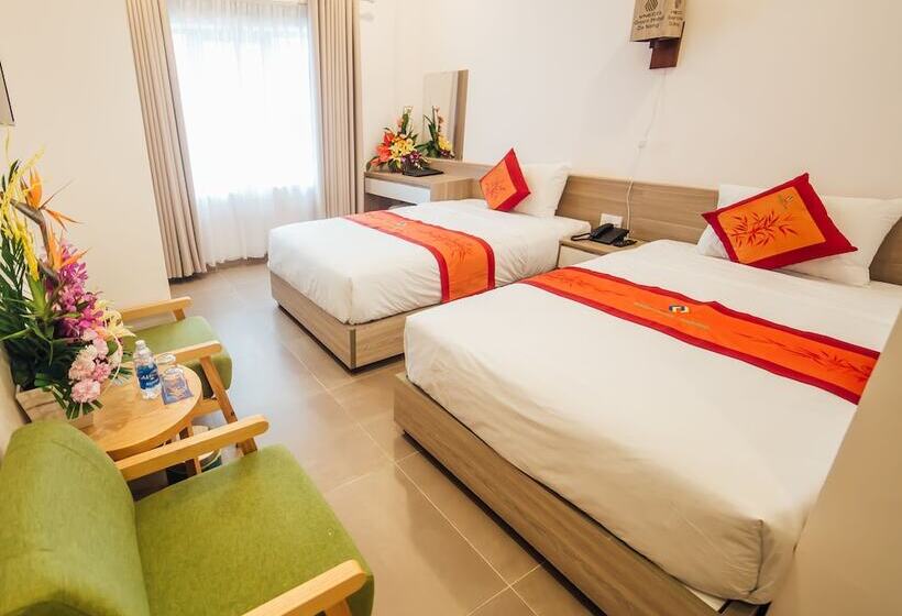 Green Hotel Danang
