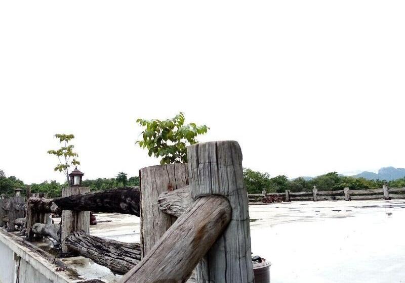 هتل Had Ban Din Resort