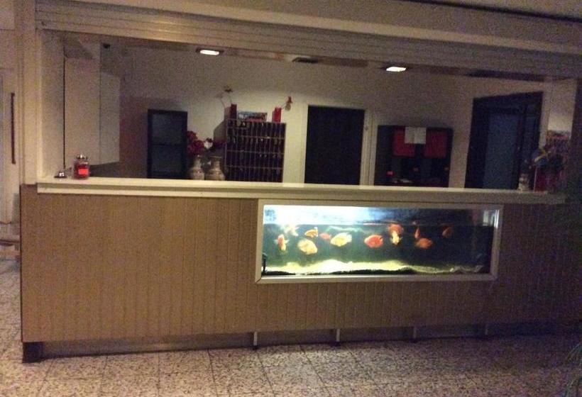 בית מלון כפרי L Loftet