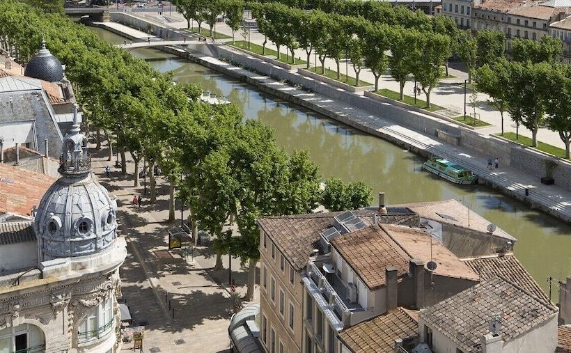 בית מלון כפרי Le Rétro Mirabeau