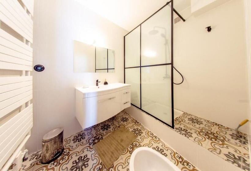 בית מלון כפרי Le Rétro Mirabeau