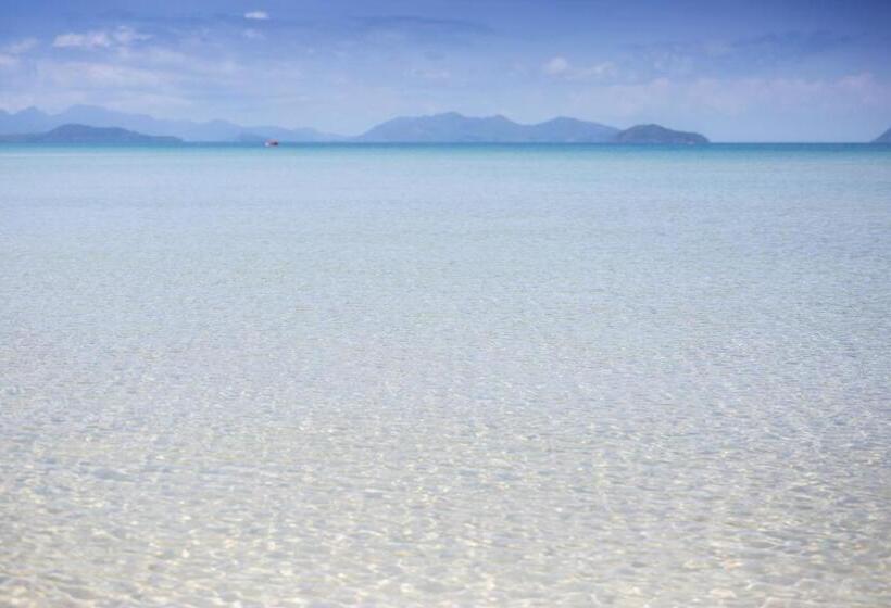 هتل Mira Montra Resort Koh Mak