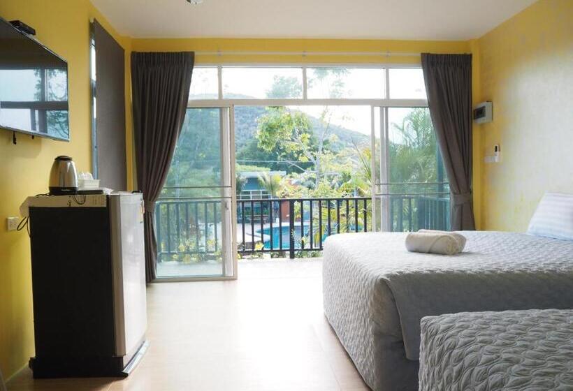 בית מלון כפרי Mountain View Resort