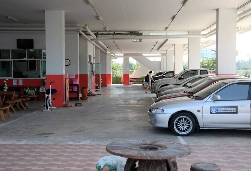 هتل Peerapa Place