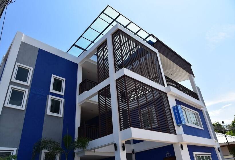 Hotelli Pran Crescent