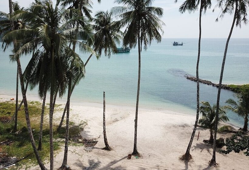 בית מלון כפרי Rest Sea Resort Koh Kood