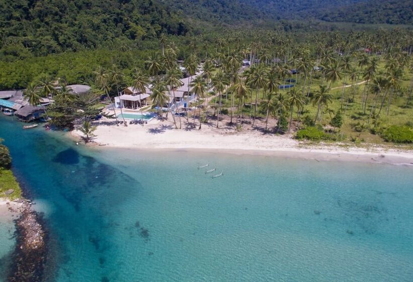 בית מלון כפרי Rest Sea Resort Koh Kood