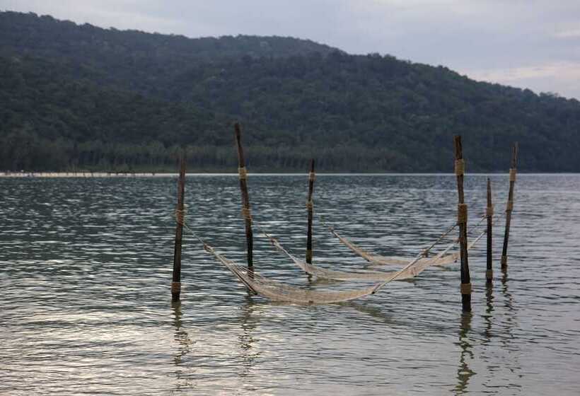 בית מלון כפרי Rest Sea Resort Koh Kood