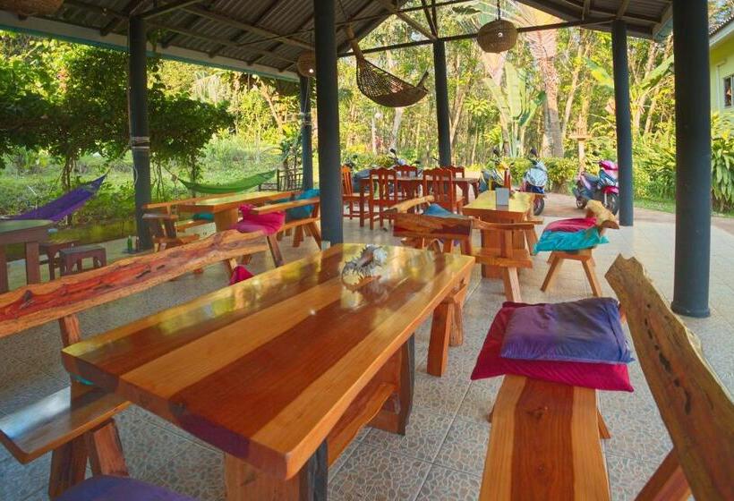 酒店 Sea View Resort