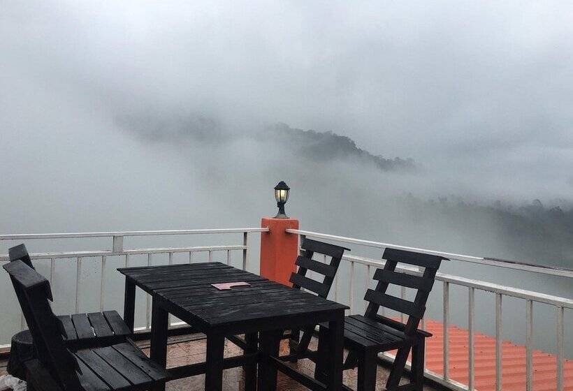 ホテル Seemok Resort