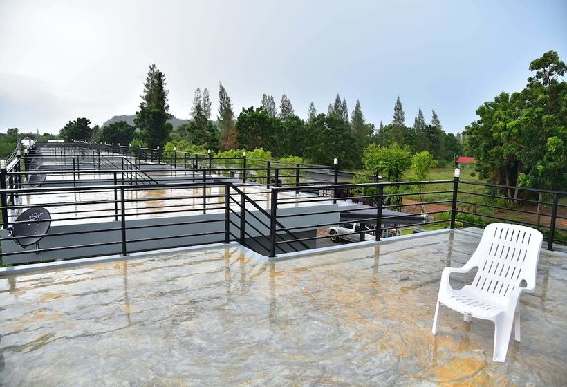 בית מלון כפרי Sp View Resort