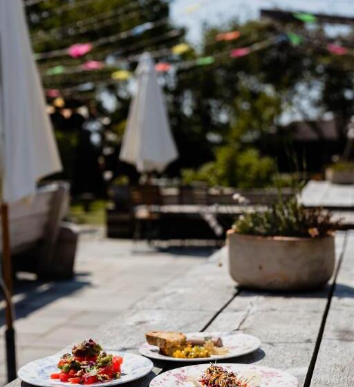 בית מלון כפרי The Five Bells Inn