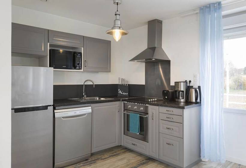 La Terrasse Du Montsaintmichel