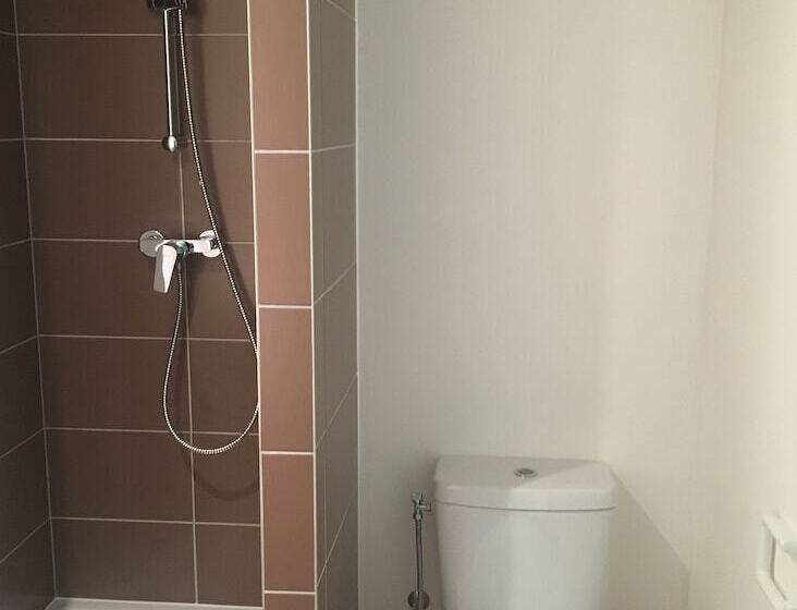 Montempô Apparthôtel Paris Vélizy