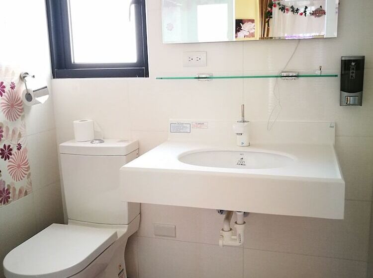 پانسیون 198 Red Hat B&b