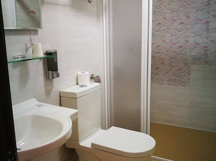 پانسیون 198 Red Hat B&b