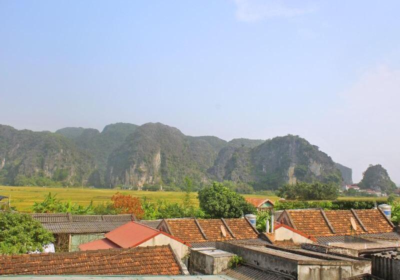 پانسیون Lys Homestay