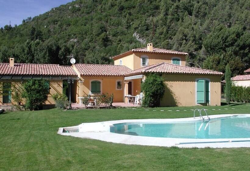 פנסיון Villa Mistral