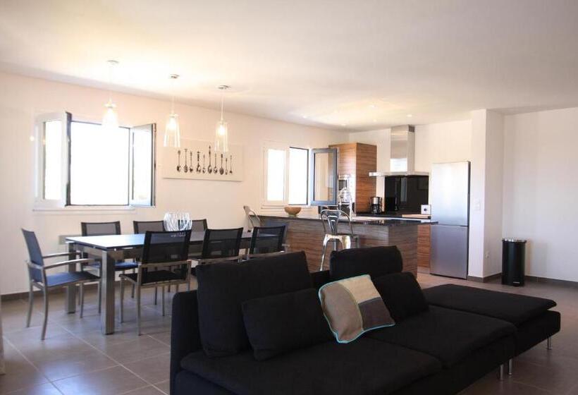 住所  Résidence Catherine