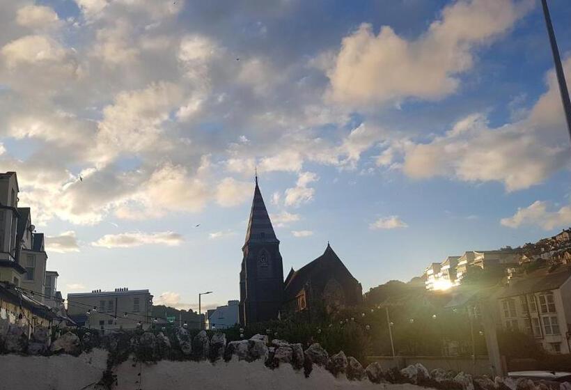 Rocky Cove Bed And Breakfast