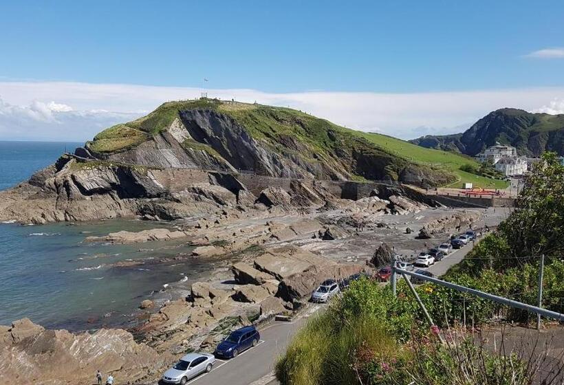 Rocky Cove Bed And Breakfast