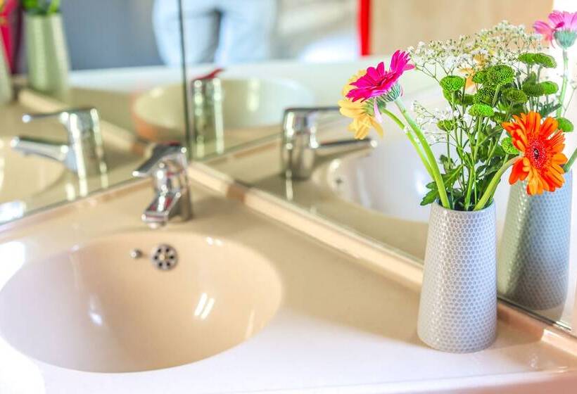 فندق صغير Metro Inns Newcastle