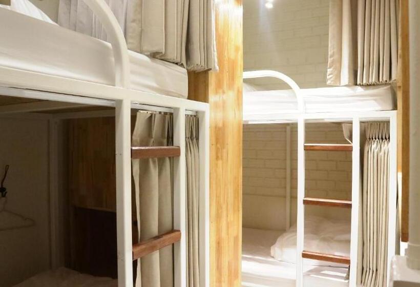 فندق صغير Silla House