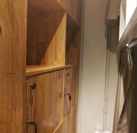 هاستل Silla House