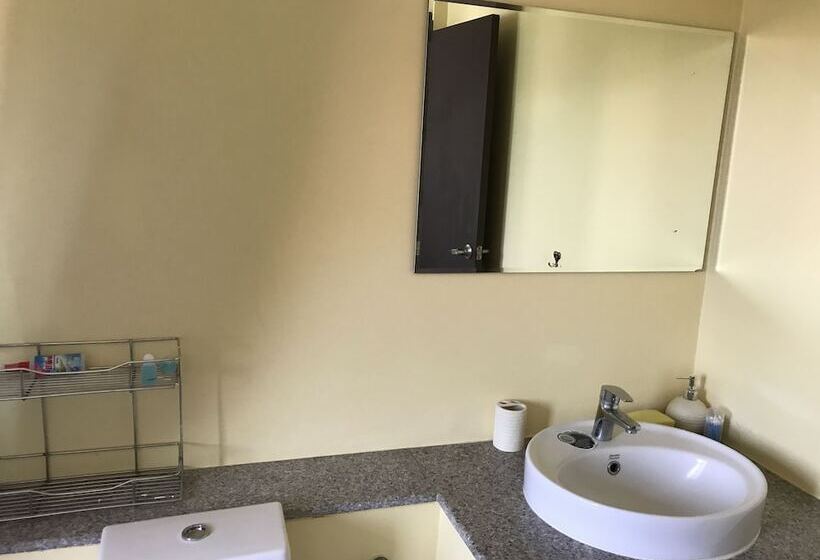 Baan Somprasong Apartment   Na Jomtien