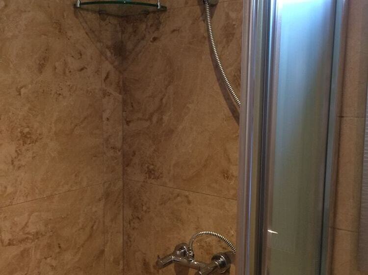 Baan Somprasong Apartment   Na Jomtien