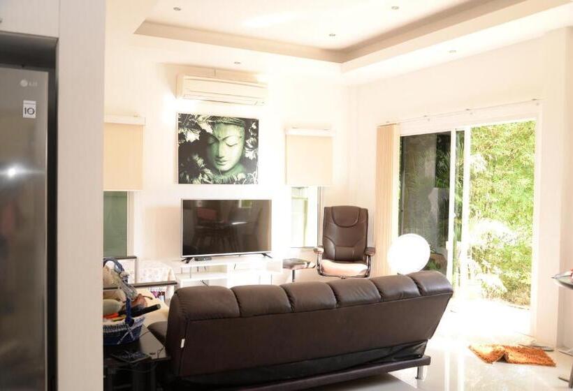 Bangsaray Villa