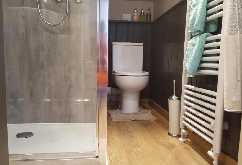 مبيت وإفطار Cruachan Guest House