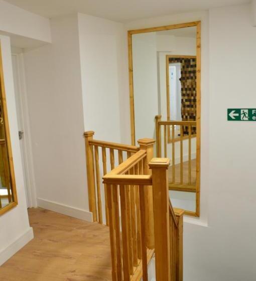 ベッドアンドブレックファースト Bell Gate House