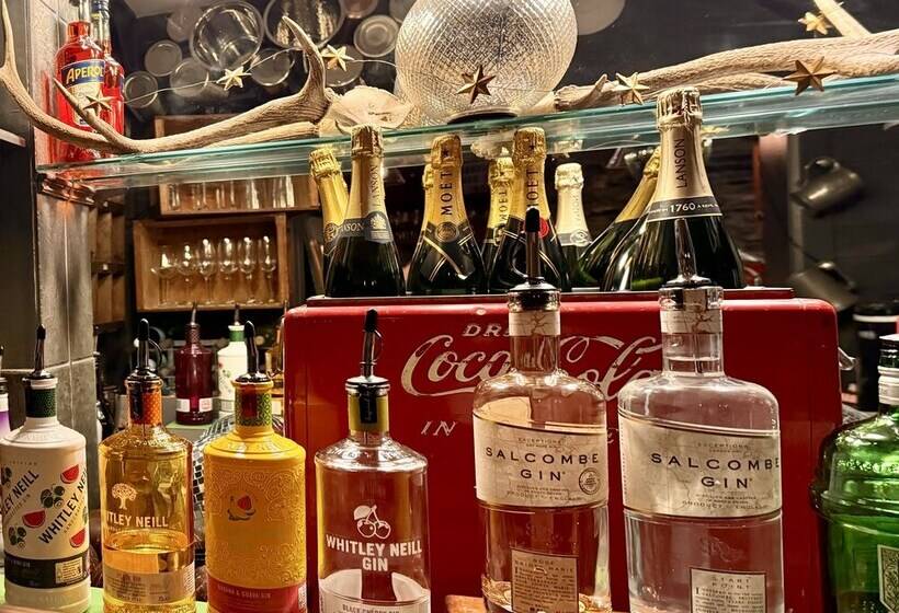 Brightham House Boutique B&b   Adults Only