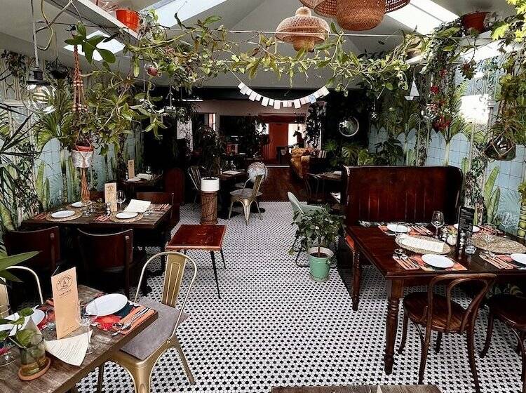 Brightham House Boutique B&b   Adults Only