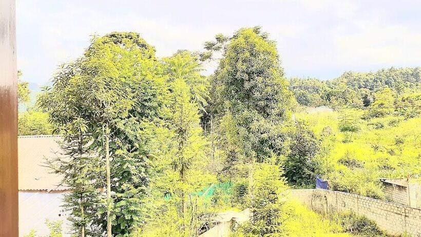 تختخواب و صبحانه Sa House Bac Ha