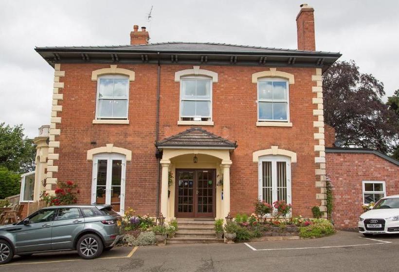 민박 Southbank House