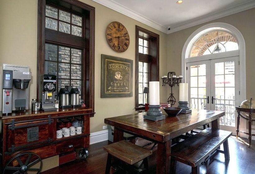 تختخواب و صبحانه Villa D  Citta