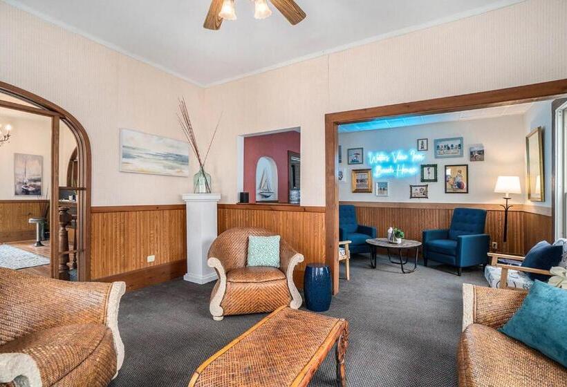 مبيت وإفطار Waters View Inn