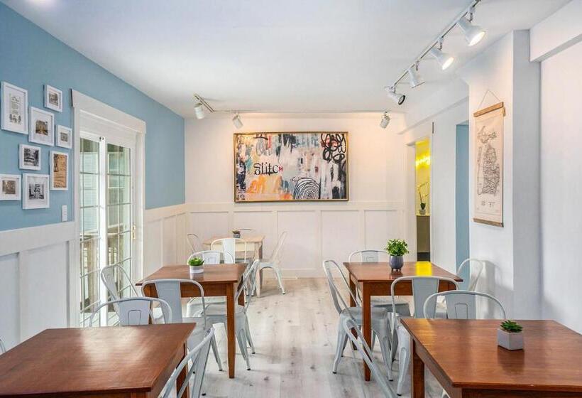 مبيت وإفطار Waters View Inn