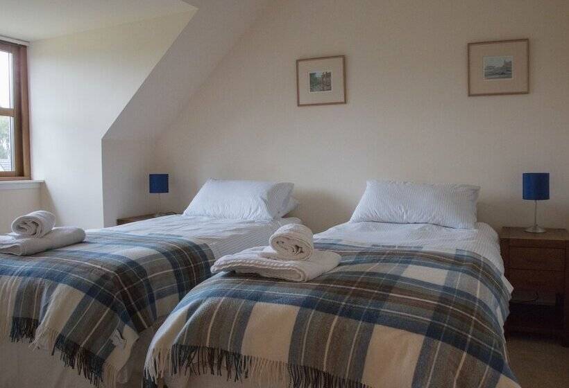 Highland Holiday Homes   Tulloch Ard